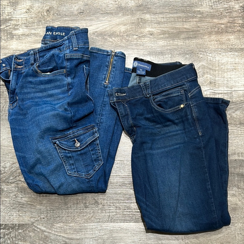 American Eagle & Democracy Women's Slim Jeans in Dark and Medium Blue